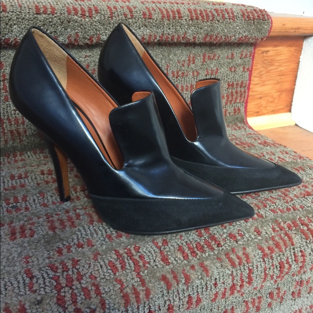CELINE black leather/suede pointed toe heels - Picture 3 of 8